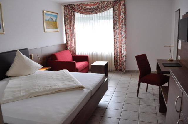 Hotel Europa Рамштайн-Мизенбах Экстерьер фото
