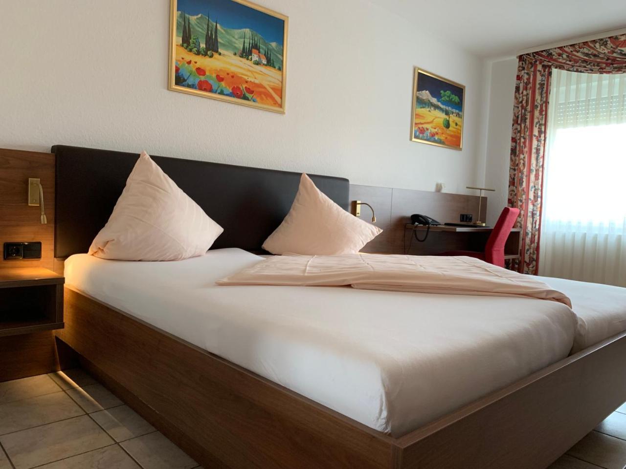 Hotel Europa Рамштайн-Мизенбах Экстерьер фото